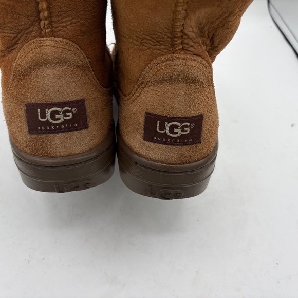 UGG Boots WOMENS Ultra Short Revival Sheepskin Boots Chestnut - Size 7 #5225 - Picture 3 of 15